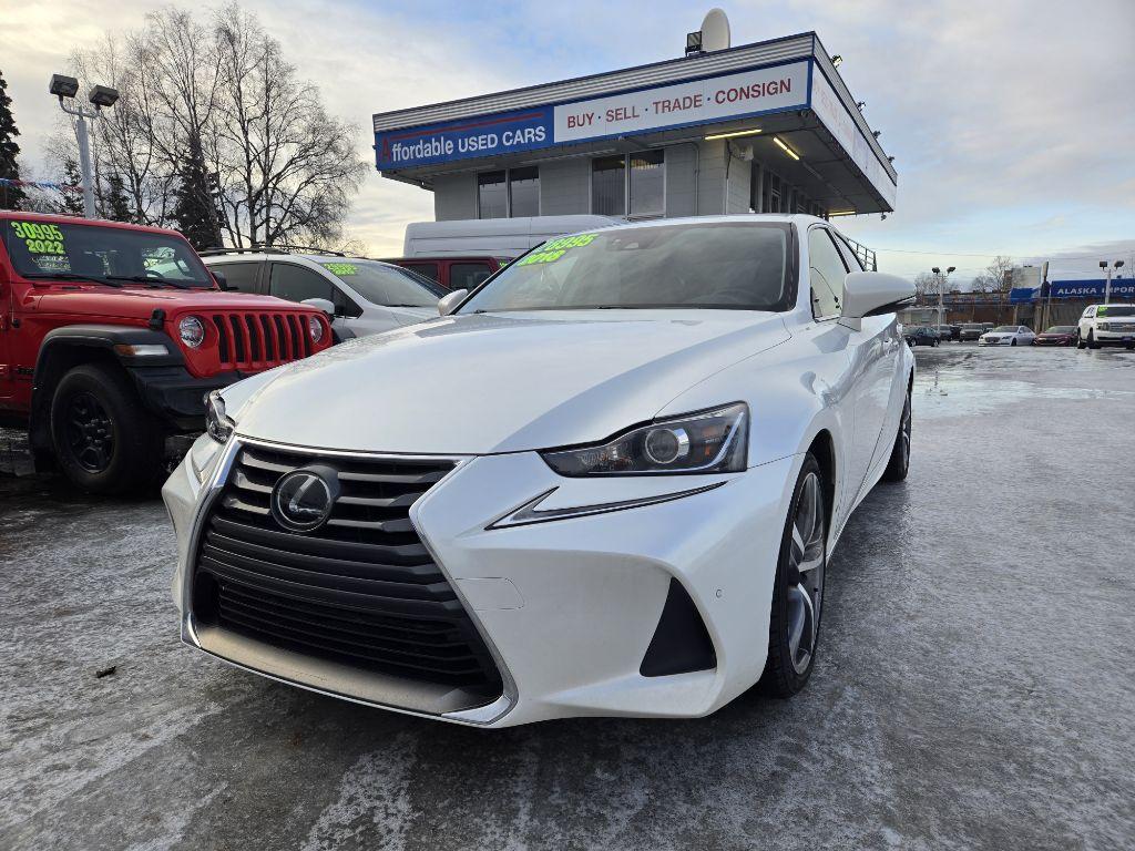 photo of 2018 LEXUS IS 4DR