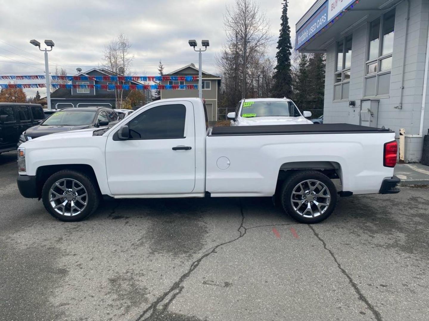 2016 WHITE CHEVROLET SILVERADO 1500 (1GCNCNEH5GZ) with an 4.3L engine, Automatic transmission, located at 929 East 8th Ave, Anchorage, AK, 99501, (907) 274-2277, 61.214783, -149.866074 - Photo#1