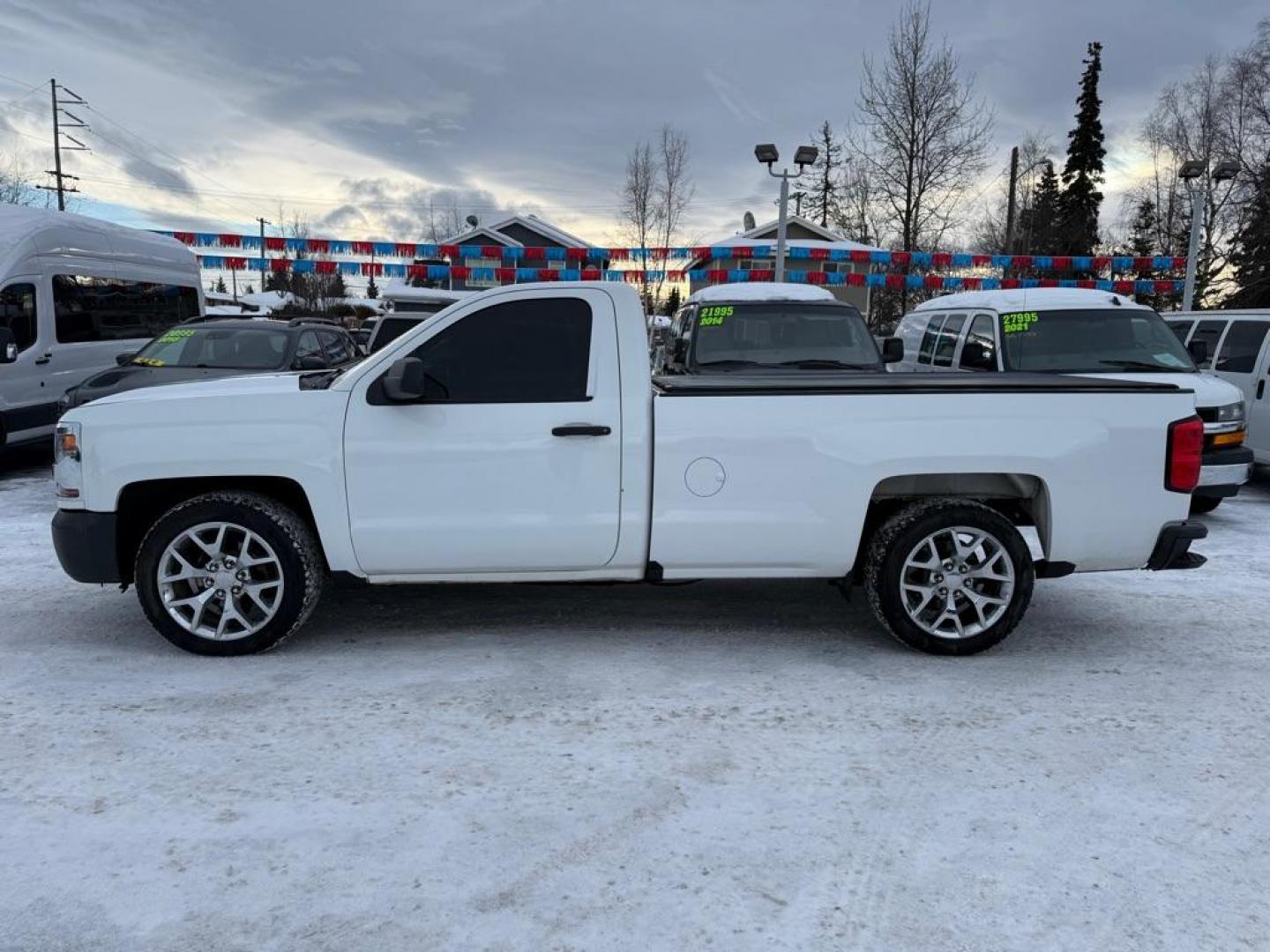 2016 WHITE CHEVROLET SILVERADO 1500 (1GCNCNEH5GZ) with an 4.3L engine, Automatic transmission, located at 929 East 8th Ave, Anchorage, AK, 99501, (907) 274-2277, 61.214783, -149.866074 - Photo#6