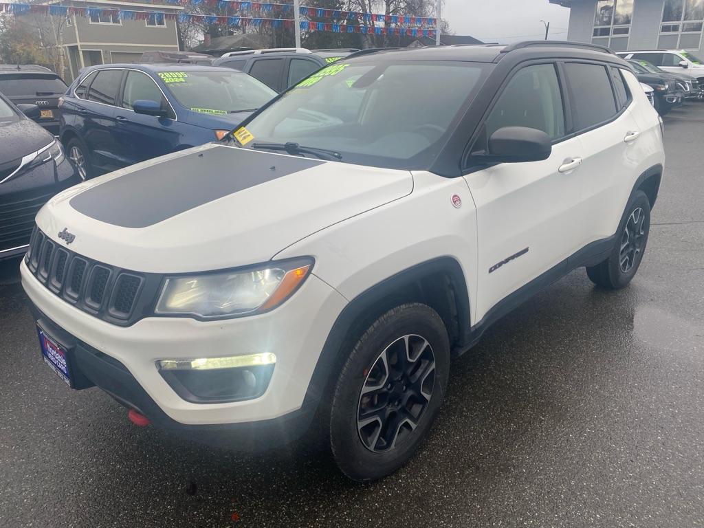 photo of 2019 JEEP COMPASS 4DR