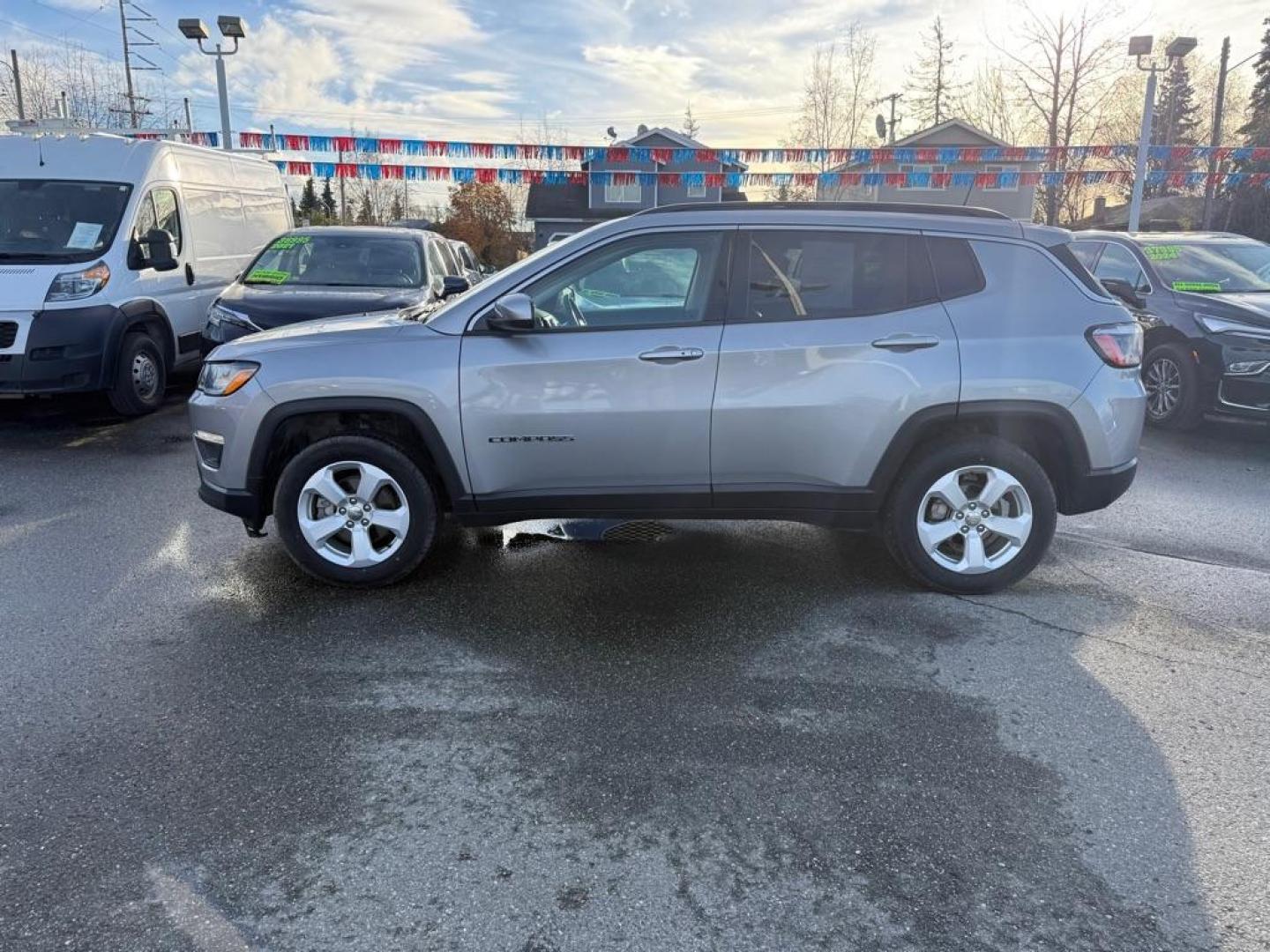 2021 GREY JEEP COMPASS LATITUDE (3C4NJDBB6MT) with an 2.4L engine, Automatic transmission, located at 929 East 8th Ave, Anchorage, AK, 99501, (907) 274-2277, 61.214783, -149.866074 - Photo#1