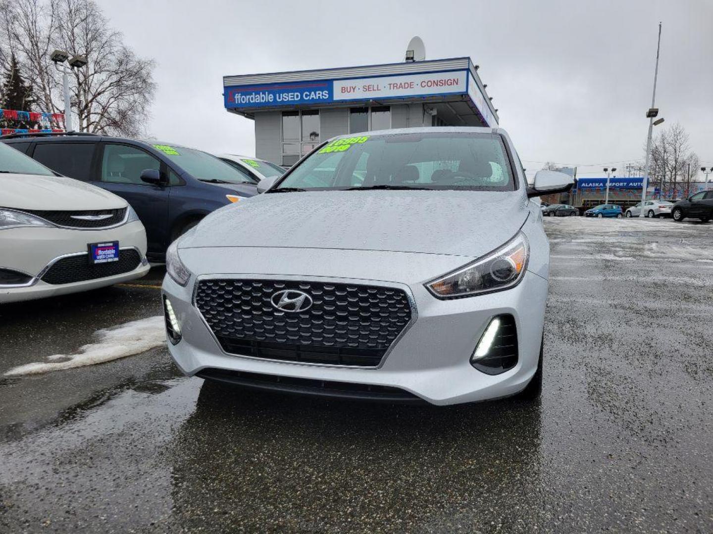 2019 SILVER HYUNDAI ELANTRA GT (KMHH35LE2KU) with an 2.0L engine, Automatic transmission, located at 929 East 8th Ave, Anchorage, AK, 99501, (907) 274-2277, 61.214783, -149.866074 - Photo#0