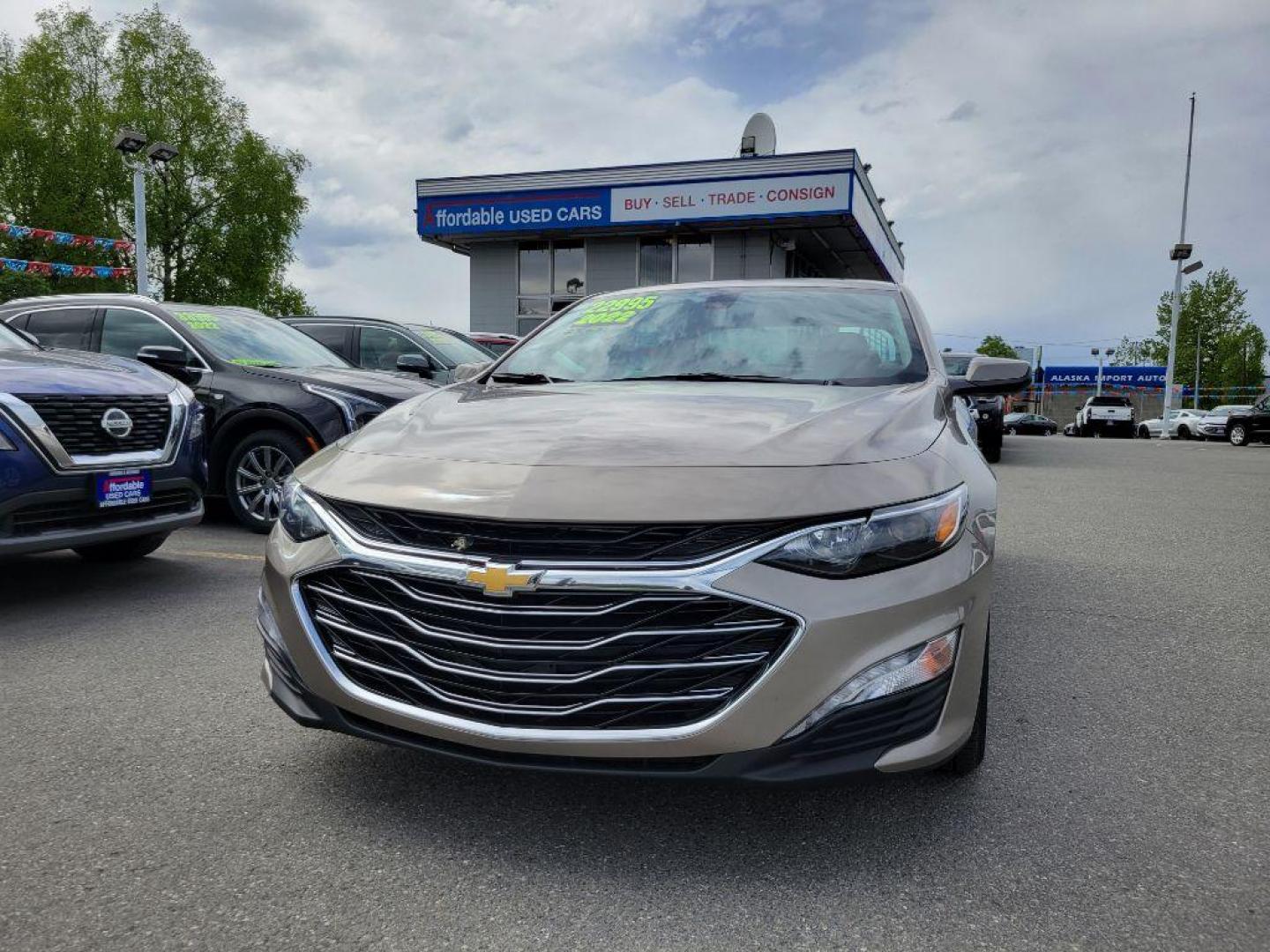 2022 TAN CHEVROLET MALIBU LT (1G1ZD5ST2NF) with an 1.5L engine, Continuously Variable transmission, located at 929 East 8th Ave, Anchorage, AK, 99501, (907) 274-2277, 61.214783, -149.866074 - Photo#0