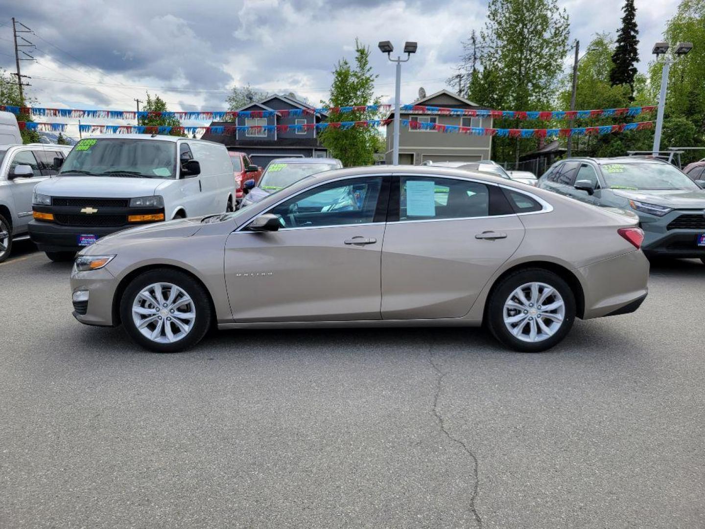 2022 TAN CHEVROLET MALIBU LT (1G1ZD5ST2NF) with an 1.5L engine, Continuously Variable transmission, located at 929 East 8th Ave, Anchorage, AK, 99501, (907) 274-2277, 61.214783, -149.866074 - Photo#1