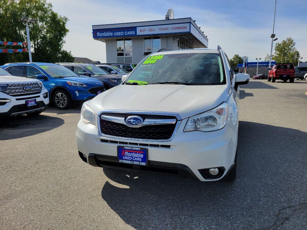 photo of 2015 SUBARU FORESTER 4DR