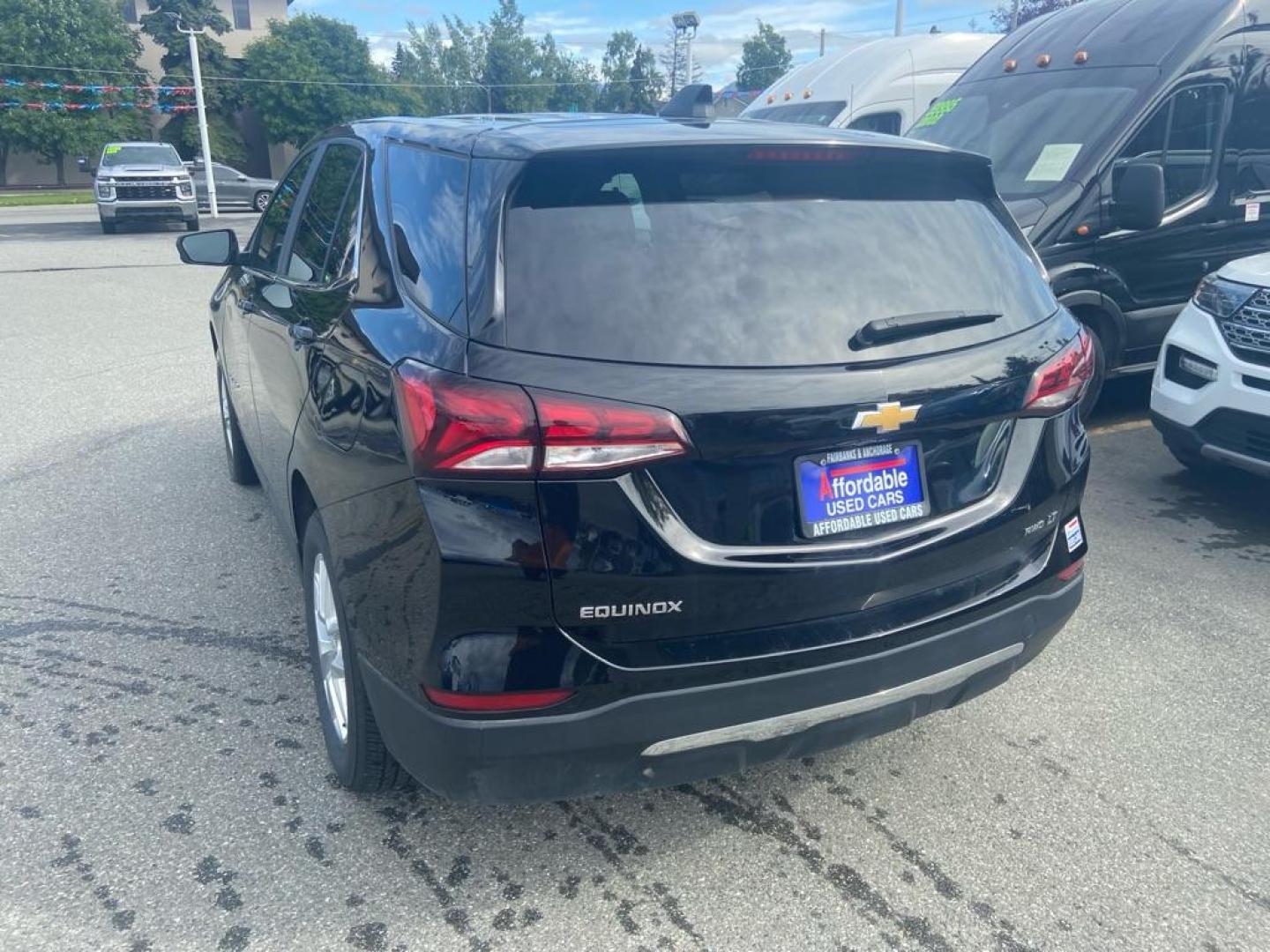 2022 BLACK CHEVROLET EQUINOX LT LT (3GNAXUEVXNL) with an 1.5L engine, Automatic transmission, located at 929 East 8th Ave, Anchorage, AK, 99501, (907) 274-2277, 61.214783, -149.866074 - Photo#2