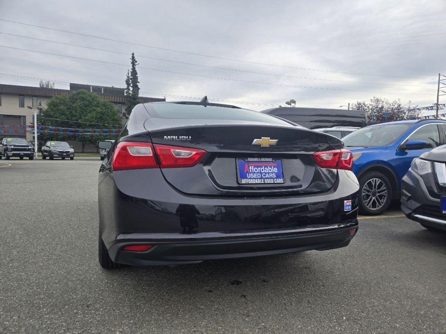 2022 GRAY CHEVROLET MALIBU LS LS (1G1ZB5ST7NF) with an 1.5L engine, Continuously Variable transmission, located at 929 East 8th Ave, Anchorage, AK, 99501, (907) 274-2277, 61.214783, -149.866074 - Photo#1