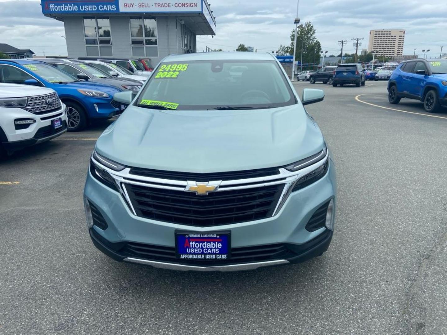 2022 BLUE CHEVROLET EQUINOX LT LT (2GNAXUEV8N6) with an 1.5L engine, Automatic transmission, located at 929 East 8th Ave, Anchorage, AK, 99501, (907) 274-2277, 61.214783, -149.866074 - Photo#3