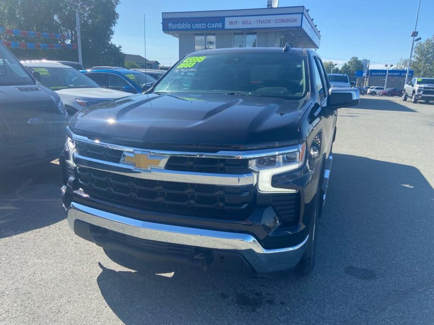 2023 BLUE CHEVROLET SILVERADO 1500 LT (2GCUDDED6P1) with an 5.3L engine, Automatic transmission, located at 929 East 8th Ave, Anchorage, AK, 99501, (907) 274-2277, 61.214783, -149.866074 - Photo#0