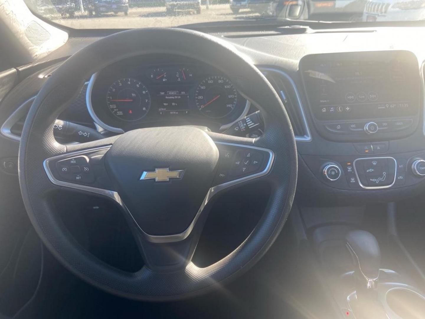 2022 SILVER CHEVROLET MALIBU LS (1G1ZB5ST2NF) with an 1.5L engine, Continuously Variable transmission, located at 929 East 8th Ave, Anchorage, AK, 99501, (907) 274-2277, 61.214783, -149.866074 - Photo#4