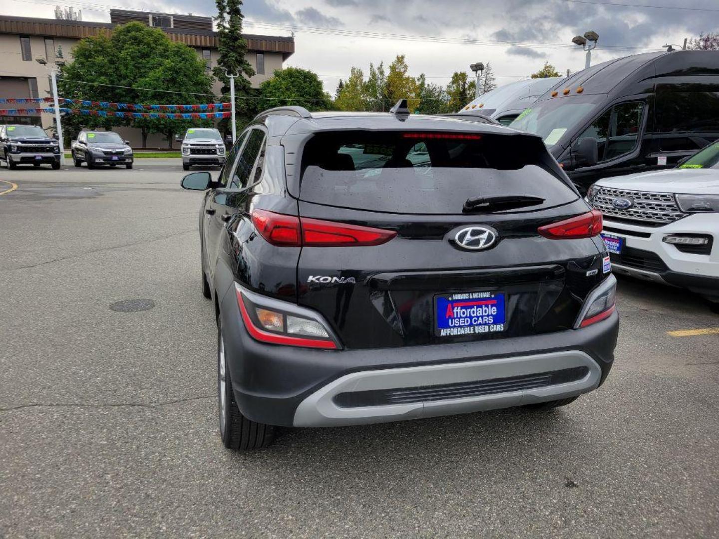 2023 BLACK HYUNDAI KONA SEL SEL (KM8K6CAB1PU) with an 2.0L engine, Continuously Variable transmission, located at 929 East 8th Ave, Anchorage, AK, 99501, (907) 274-2277, 61.214783, -149.866074 - Photo#2