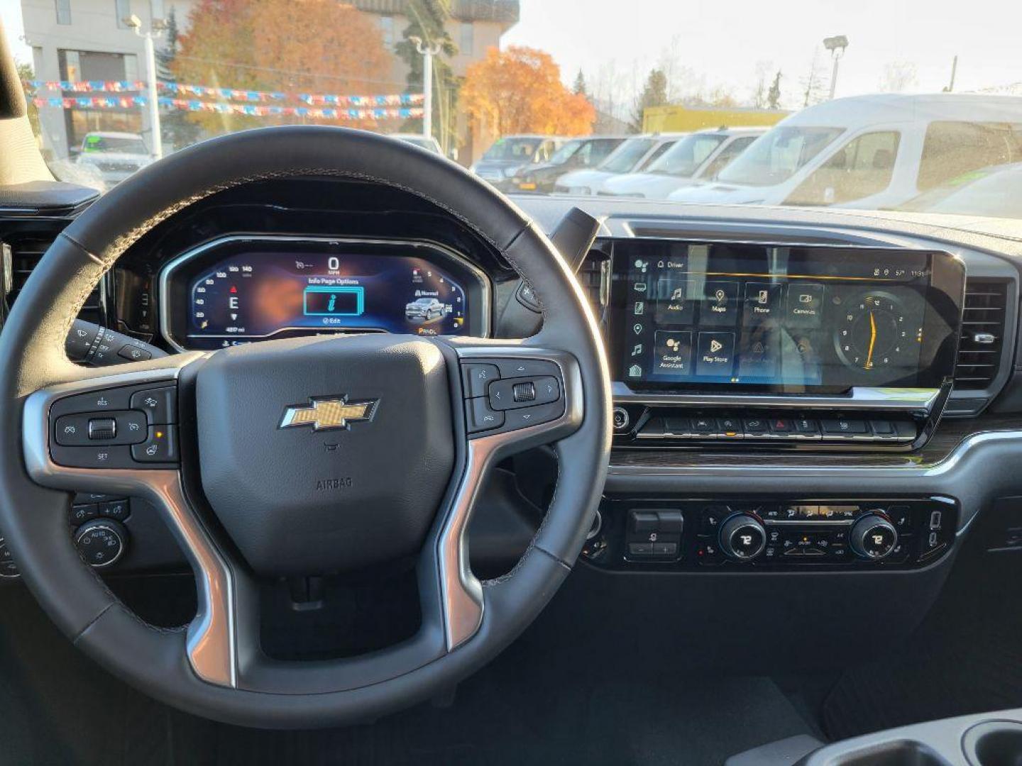 2023 WHITE CHEVROLET SILVERADO 1500 LT (1GCUDDED6PZ) with an 5.3L engine, Automatic transmission, located at 929 East 8th Ave, Anchorage, AK, 99501, (907) 274-2277, 61.214783, -149.866074 - Photo#4