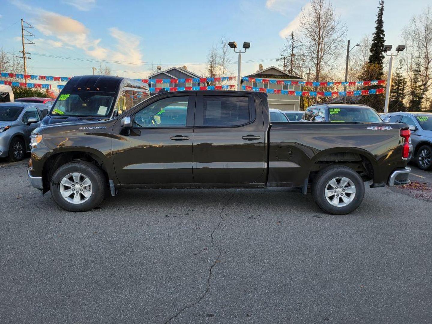 2023 BRONZE CHEVROLET SILVERADO 1500 LT (1GCUDDEDXPZ) with an 5.3L engine, Automatic transmission, located at 929 East 8th Ave, Anchorage, AK, 99501, (907) 274-2277, 61.214783, -149.866074 - Photo#1