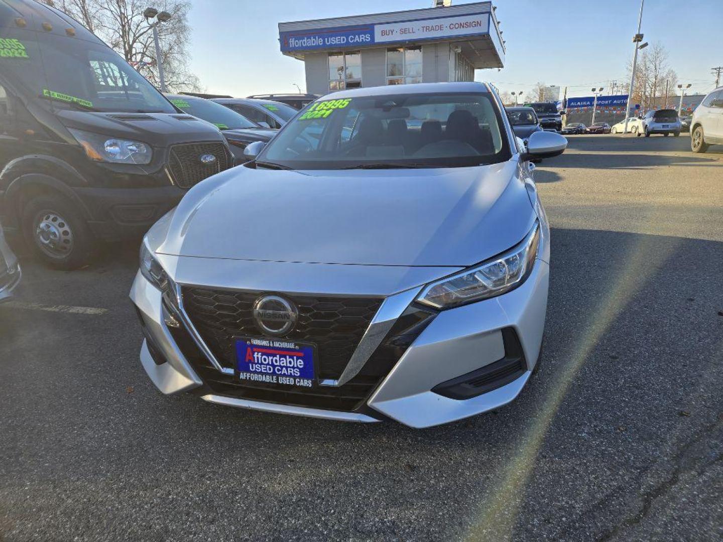 2021 SILVER NISSAN SENTRA SV SV (3N1AB8CVXMY) with an 2.0L engine, Continuously Variable transmission, located at 929 East 8th Ave, Anchorage, AK, 99501, (907) 274-2277, 61.214783, -149.866074 - Photo#0