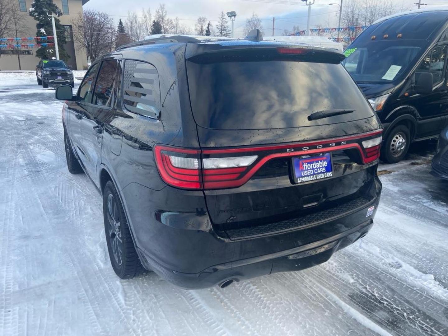 2018 BLACK DODGE DURANGO R/T (1C4SDJCT3JC) with an 5.7L engine, Automatic transmission, located at 929 East 8th Ave, Anchorage, AK, 99501, (907) 274-2277, 61.214783, -149.866074 - Photo#2