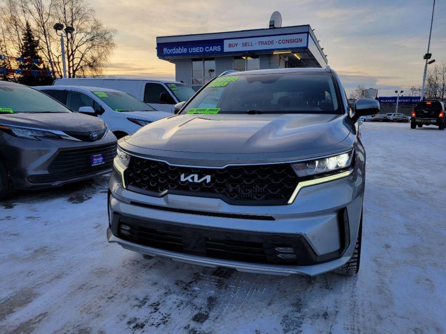 2023 SILVER KIA SORENTO EX (KNDRHDLG8P5) with an 1.6L engine, Automatic transmission, located at 929 East 8th Ave, Anchorage, AK, 99501, (907) 274-2277, 61.214783, -149.866074 - Photo#0