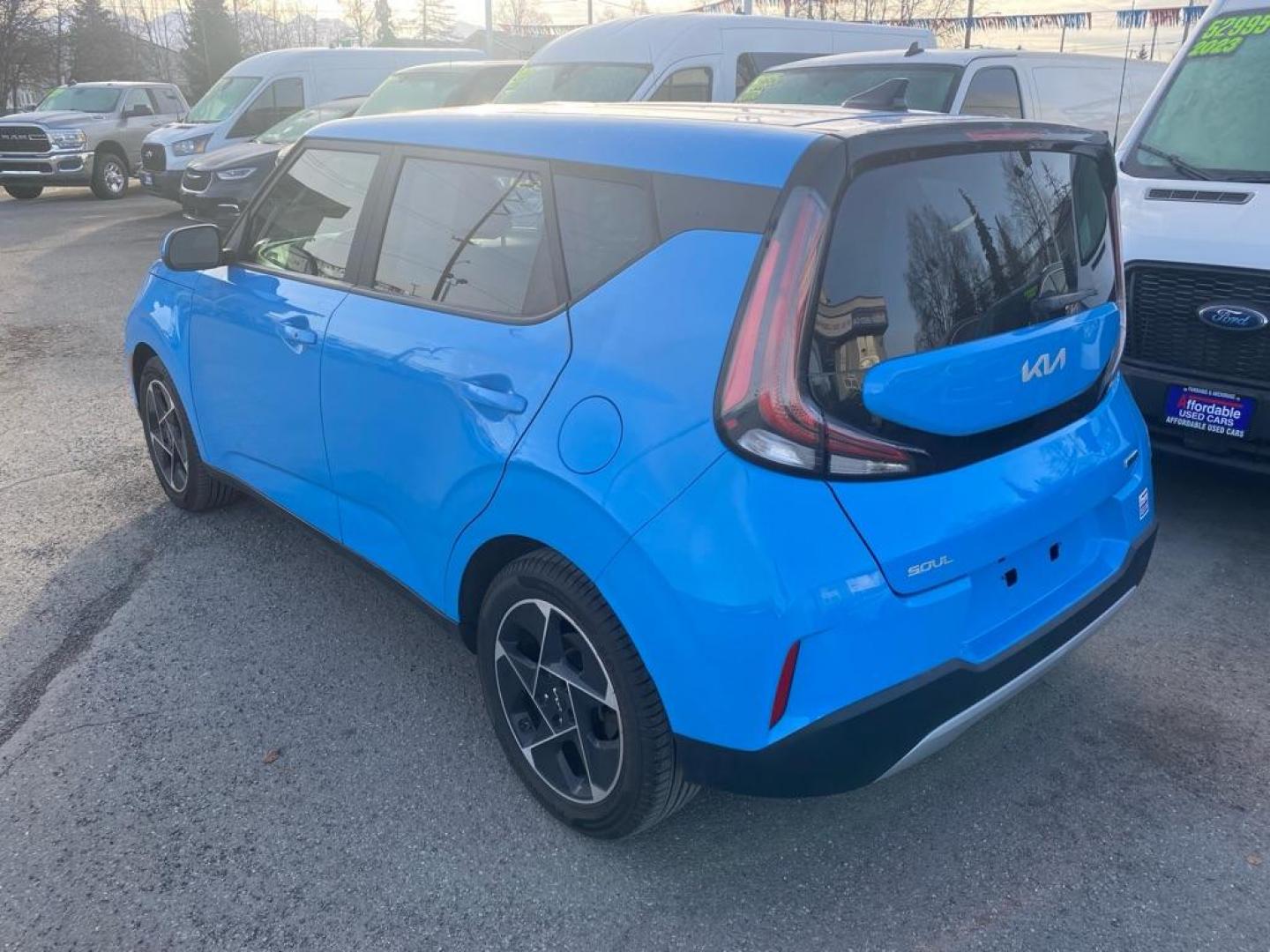 2023 BLUE KIA SOUL EX (KNDJ33AU8P7) with an 2.0L engine, Continuously Variable transmission, located at 929 East 8th Ave, Anchorage, AK, 99501, (907) 274-2277, 61.214783, -149.866074 - Photo#2