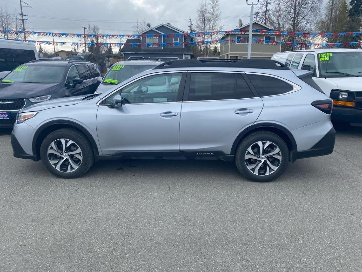 2022 SILVER SUBARU OUTBACK LIMITED (4S4BTANC4N3) with an 2.5L engine, Automatic transmission, located at 929 East 8th Ave, Anchorage, AK, 99501, (907) 274-2277, 61.214783, -149.866074 - Photo#1