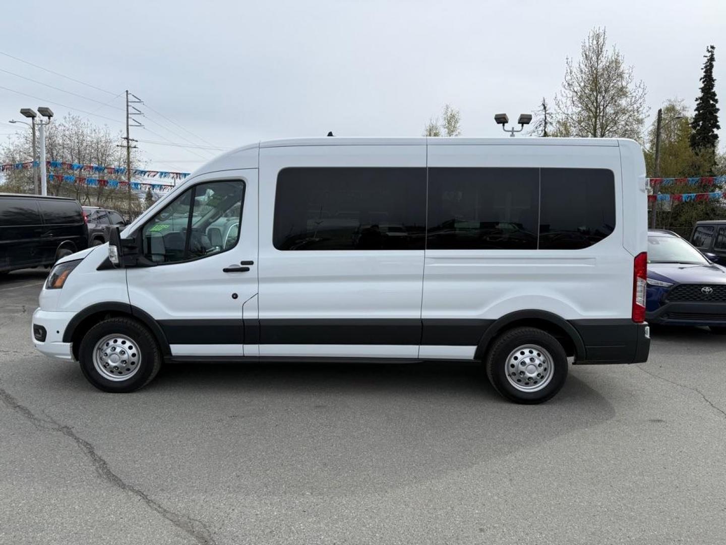 2024 WHITE FORD TRANSIT T-350 XLT (1FBAX9C8XRK) with an 3.5 engine, Automatic transmission, located at 929 East 8th Ave, Anchorage, AK, 99501, (907) 274-2277, 61.214783, -149.866074 - Photo#1