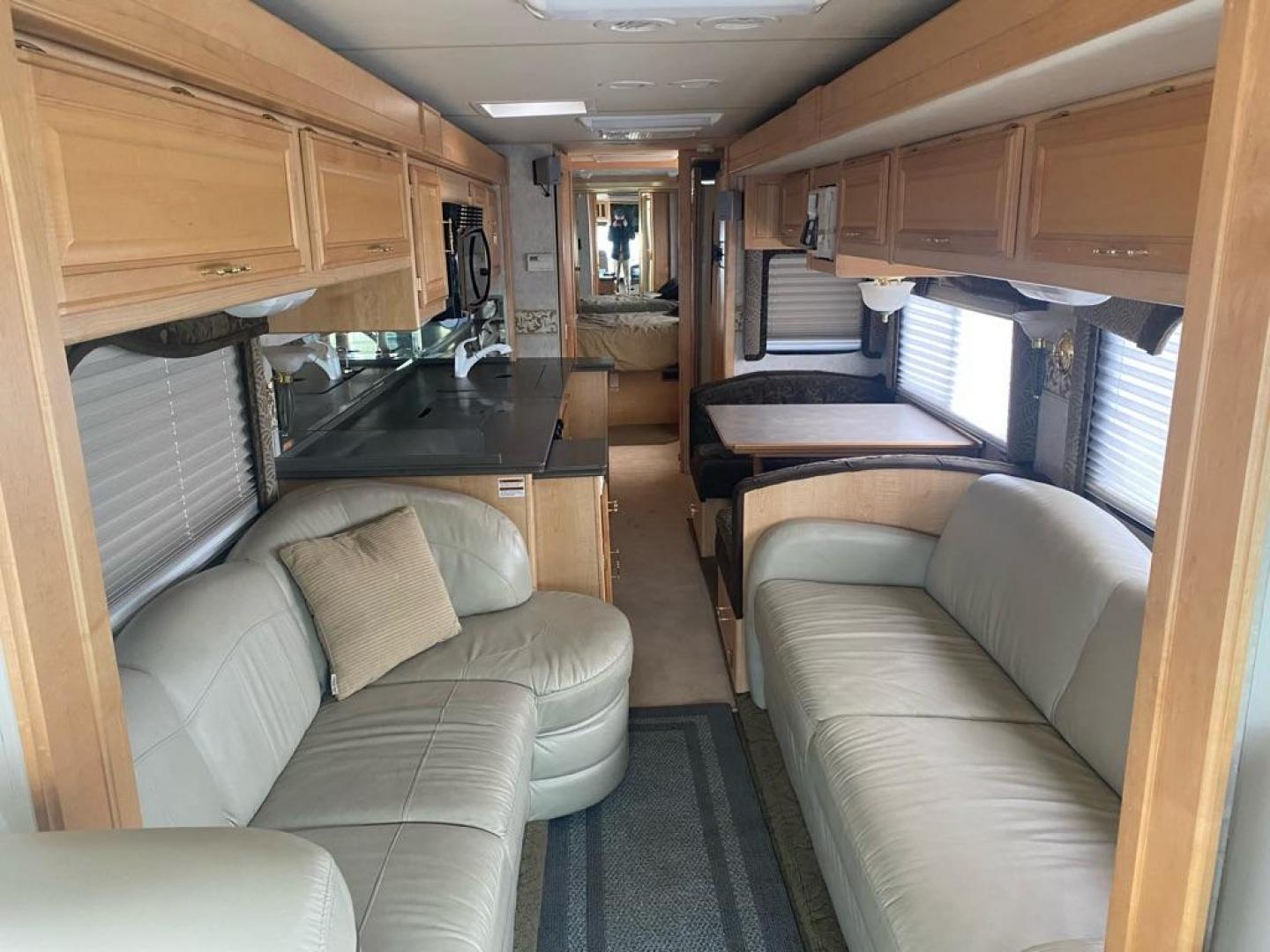 2003 WHITE FLEETWOOD DISCOVERY 39J MOTORHOME (4UZAAHAK03C) , Automatic transmission, located at 929 East 8th Ave, Anchorage, AK, 99501, (907) 274-2277, 61.214783, -149.866074 - Photo#3
