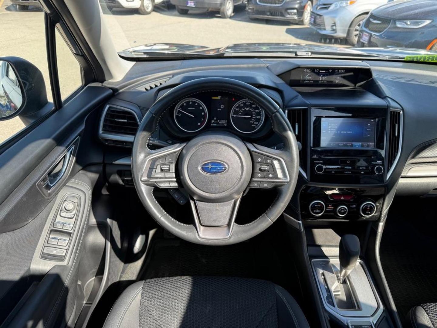 2020 GRAY SUBARU FORESTER PREMIUM (JF2SKAJC8LH) with an 2.5L engine, Automatic transmission, located at 929 East 8th Ave, Anchorage, AK, 99501, (907) 274-2277, 61.214783, -149.866074 - Photo#4