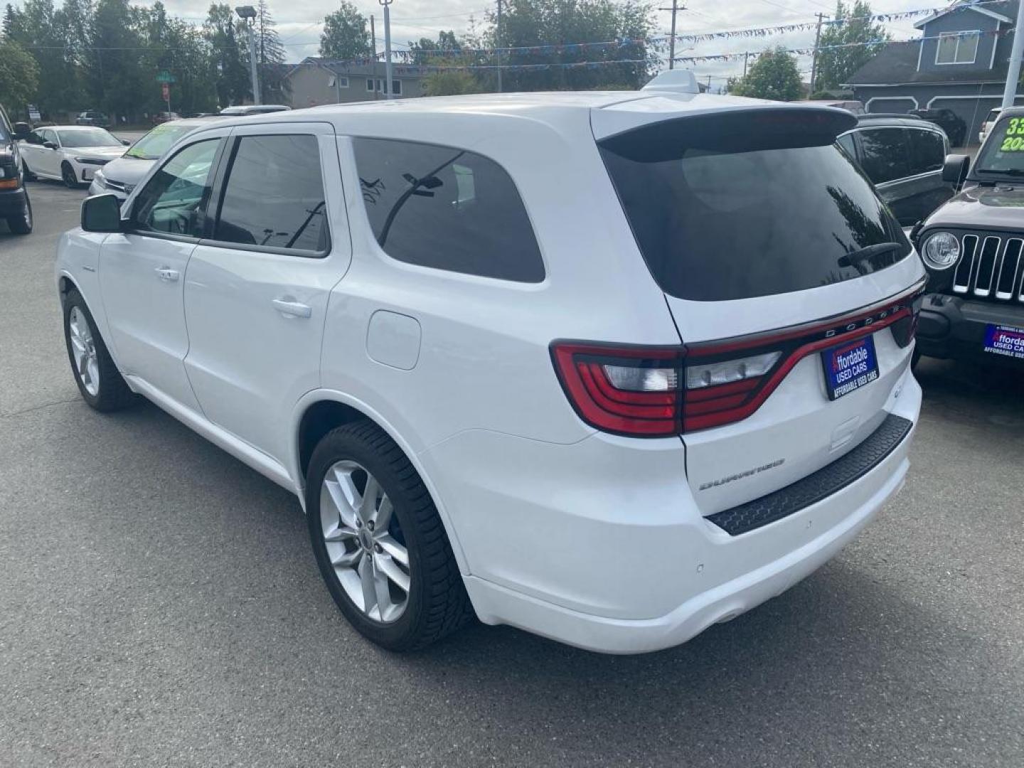 2021 WHITE DODGE DURANGO R/T (1C4SDJCT6MC) with an 5.7L engine, Automatic transmission, located at 929 East 8th Ave, Anchorage, AK, 99501, (907) 274-2277, 61.214783, -149.866074 - Photo#2