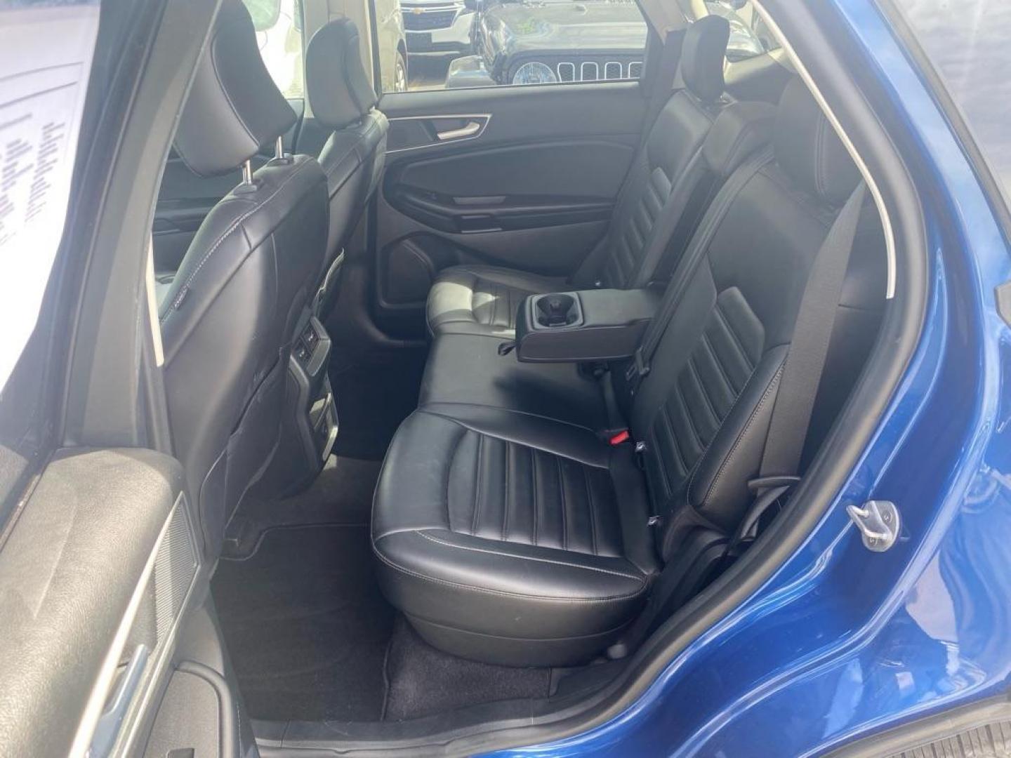 2024 BLUE FORD EDGE SEL SEL (2FMPK4J98RB) with an 2.0L engine, Automatic transmission, located at 929 East 8th Ave, Anchorage, AK, 99501, (907) 274-2277, 61.214783, -149.866074 - Photo#3