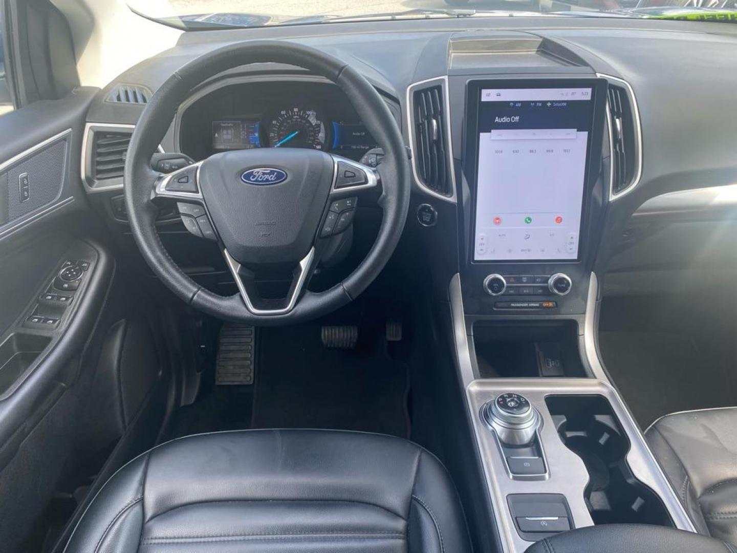 2024 BLUE FORD EDGE SEL SEL (2FMPK4J98RB) with an 2.0L engine, Automatic transmission, located at 929 East 8th Ave, Anchorage, AK, 99501, (907) 274-2277, 61.214783, -149.866074 - Photo#4