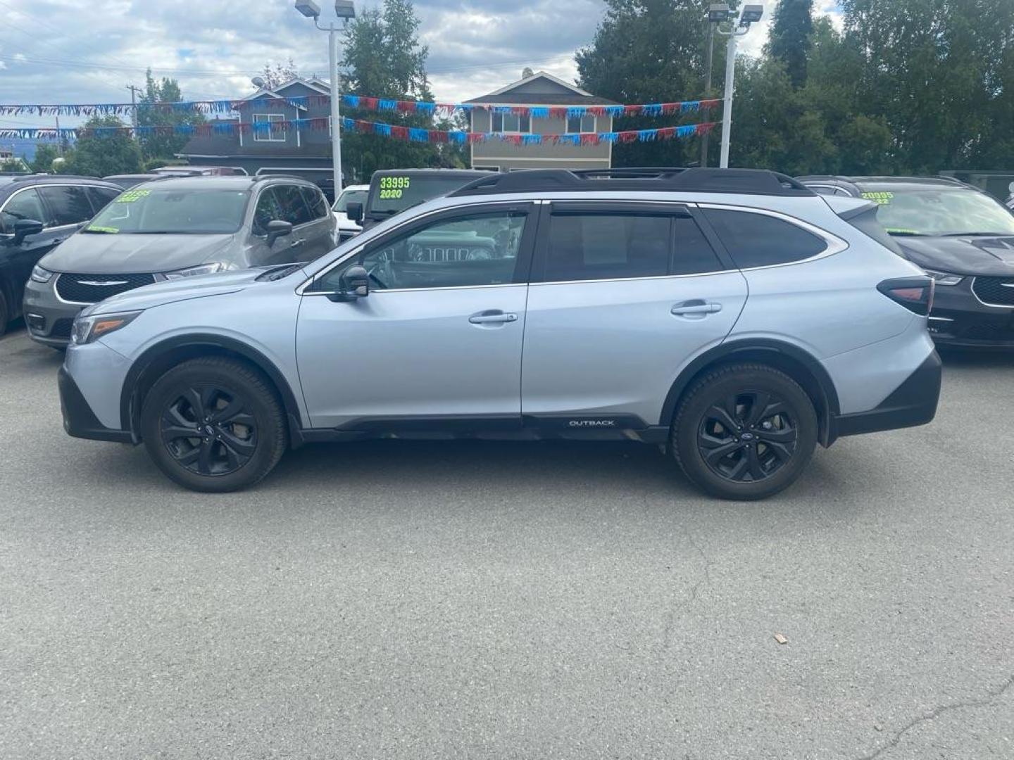 2020 SILVER SUBARU OUTBACK ONYX EDITION XT (4S4BTGKD2L3) with an 2.4L engine, Continuously Variable transmission, located at 929 East 8th Ave, Anchorage, AK, 99501, (907) 274-2277, 61.214783, -149.866074 - Photo#1