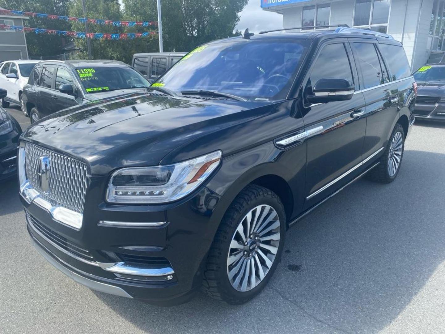 2019 BLACK LINCOLN NAVIGATOR RESERVE (5LMJJ2LT3KE) with an 3.5L engine, Automatic transmission, located at 929 East 8th Ave, Anchorage, AK, 99501, (907) 274-2277, 61.214783, -149.866074 - Photo#0
