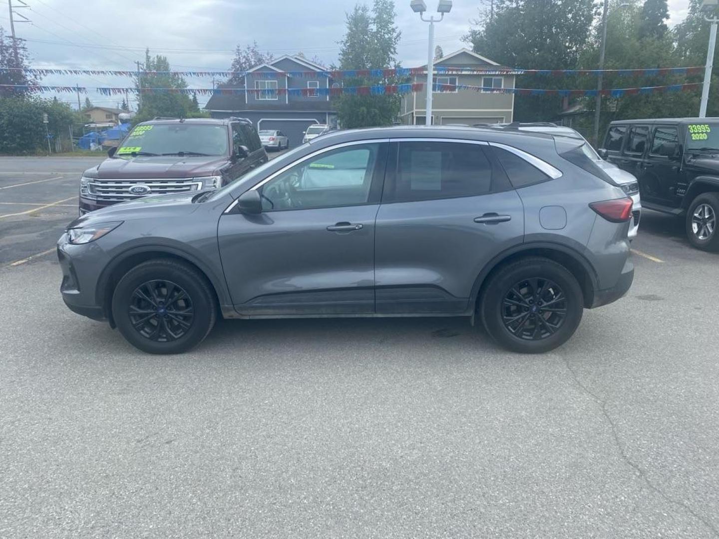 2024 GRAY FORD ESCAPE ACTIVE (1FMCU9GNXRU) with an 1.5L engine, Automatic transmission, located at 929 East 8th Ave, Anchorage, AK, 99501, (907) 274-2277, 61.214783, -149.866074 - Photo#1