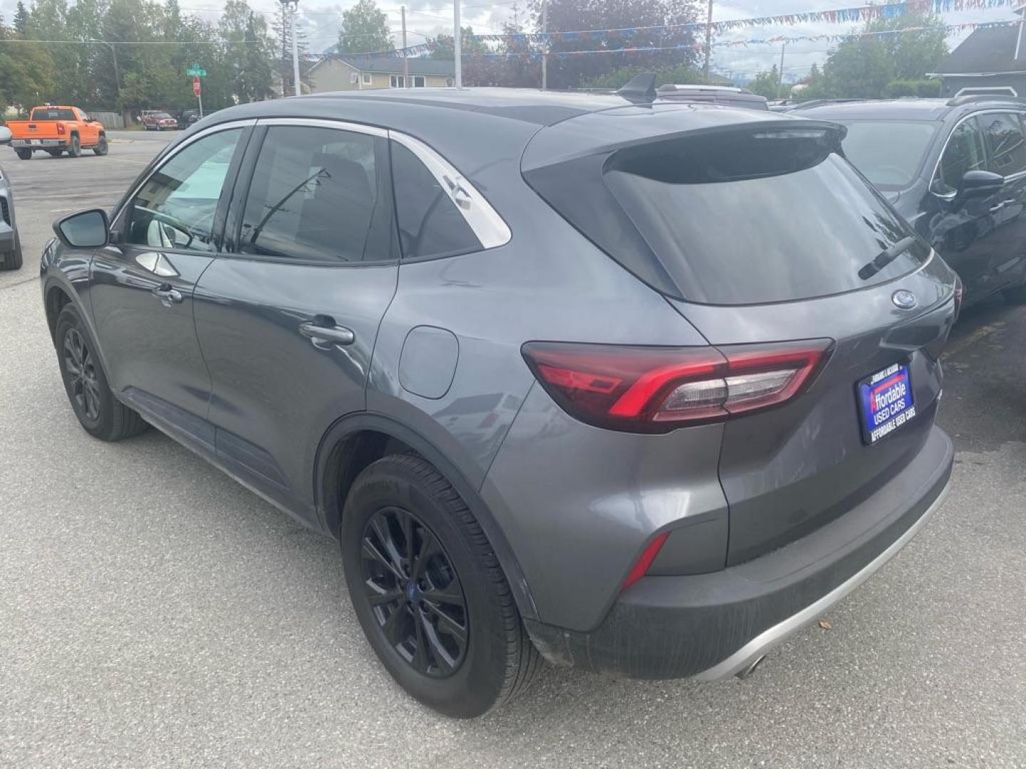 2024 GRAY FORD ESCAPE ACTIVE (1FMCU9GNXRU) with an 1.5L engine, Automatic transmission, located at 929 East 8th Ave, Anchorage, AK, 99501, (907) 274-2277, 61.214783, -149.866074 - Photo#2