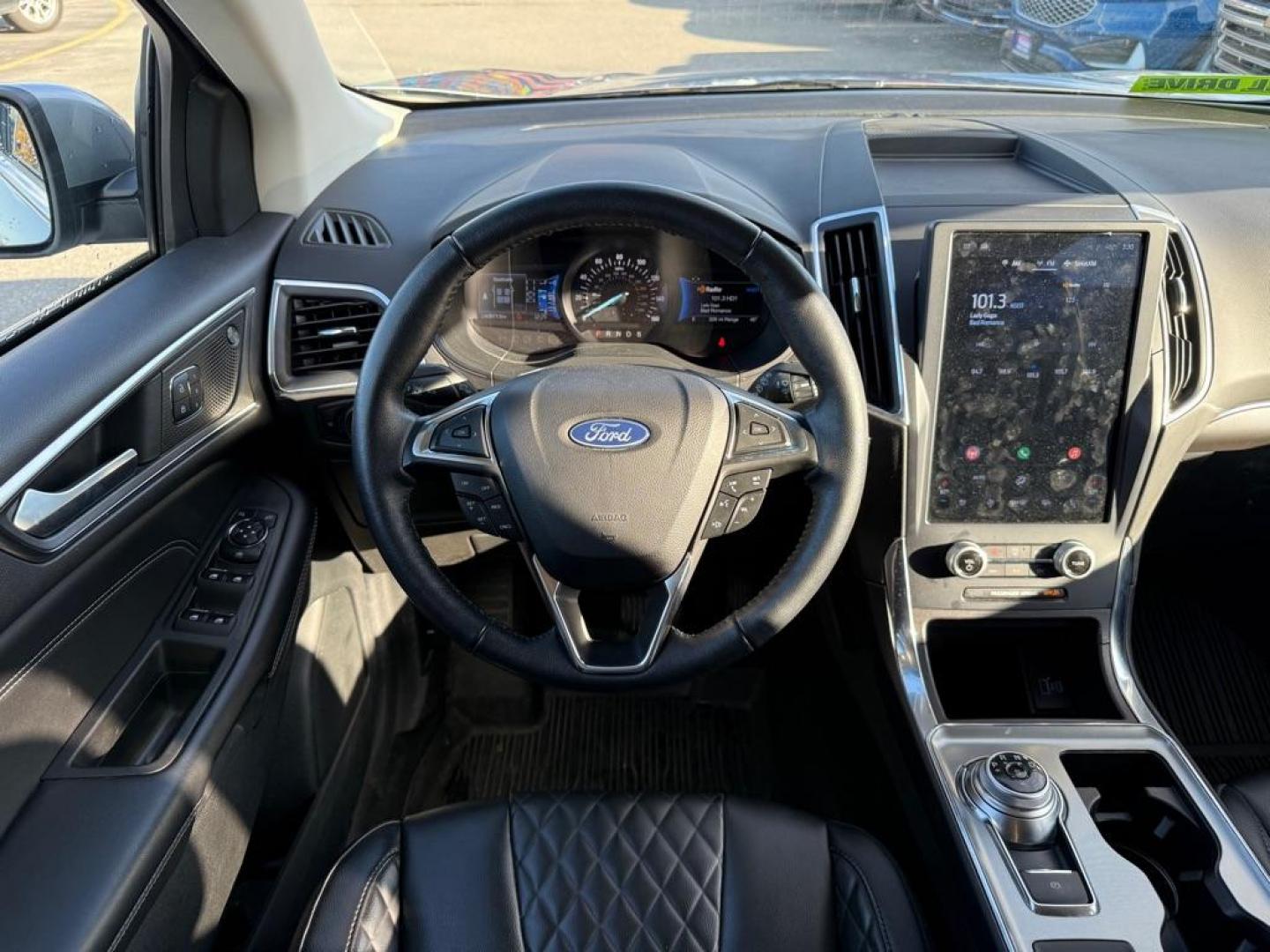 2023 SILVER FORD EDGE TITANIUM TITANIUM (2FMPK4K93PB) with an 2.0L engine, Automatic transmission, located at 929 East 8th Ave, Anchorage, AK, 99501, (907) 274-2277, 61.214783, -149.866074 - Photo#4