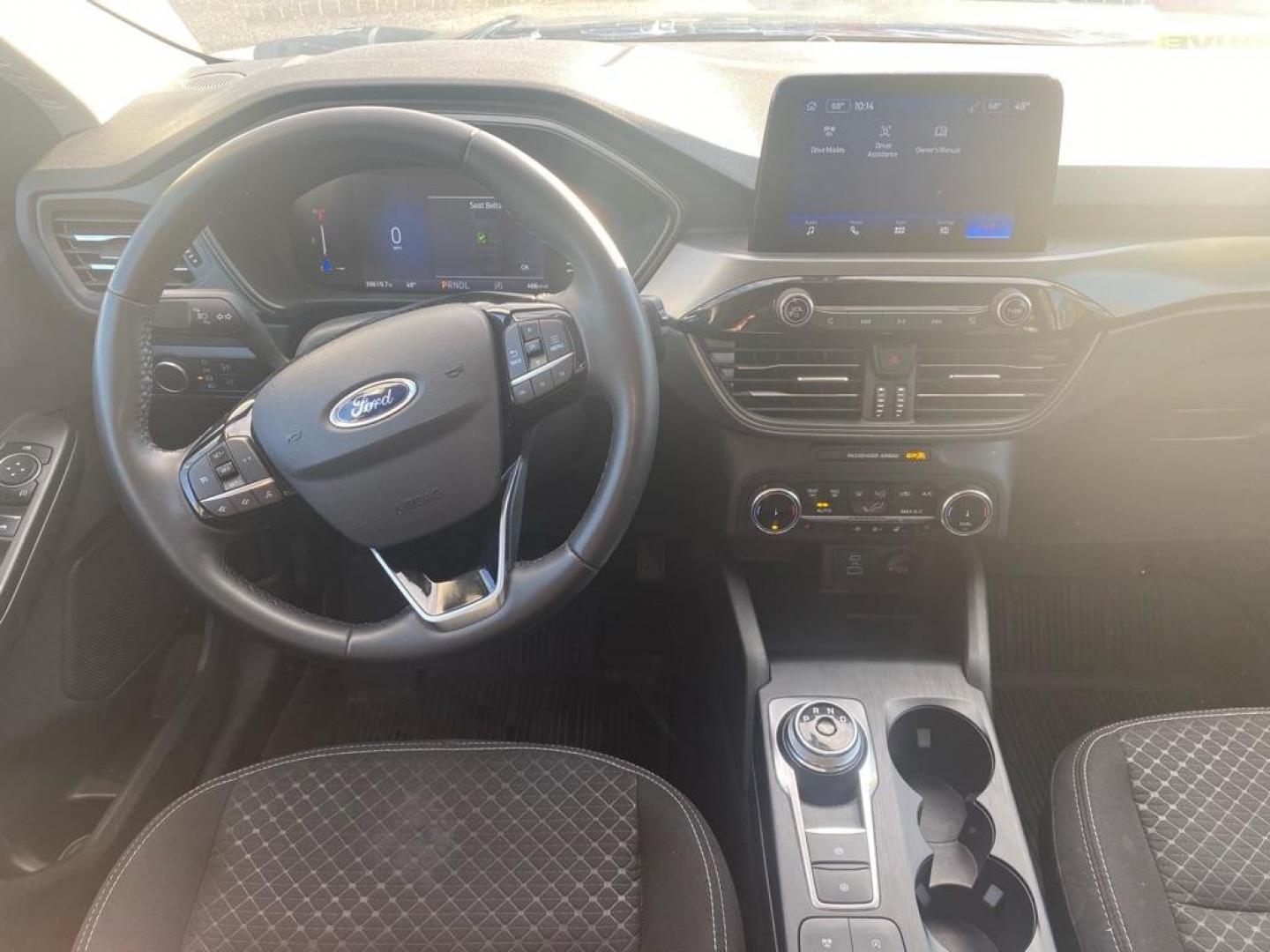 2023 BLUE FORD ESCAPE ACTIVE ACTIVE (1FMCU9GN0PU) with an 1.5L engine, Automatic transmission, located at 929 East 8th Ave, Anchorage, AK, 99501, (907) 274-2277, 61.214783, -149.866074 - Photo#4