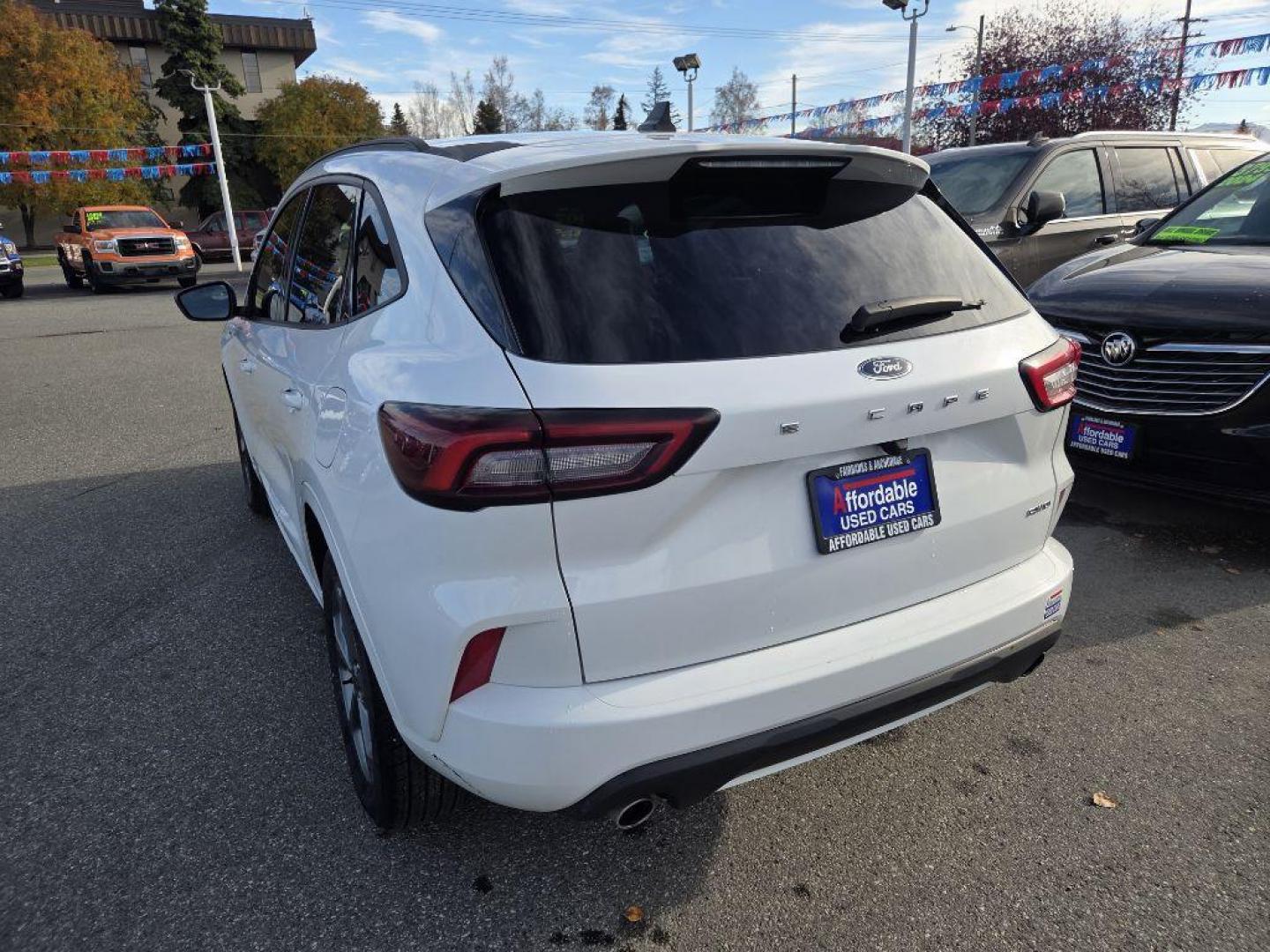 2023 WHITE FORD ESCAPE ST LINE ST LINE (1FMCU9MN0PU) with an 1.5L engine, Automatic transmission, located at 929 East 8th Ave, Anchorage, AK, 99501, (907) 274-2277, 61.214783, -149.866074 - Photo#0