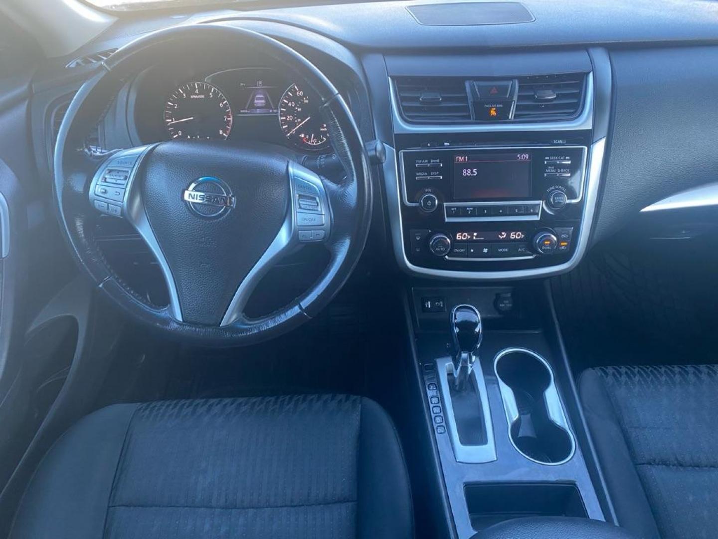 2018 GRAY NISSAN ALTIMA 2.5 (1N4AL3AP0JC) with an 2.5L engine, Continuously Variable transmission, located at 929 East 8th Ave, Anchorage, AK, 99501, (907) 274-2277, 61.214783, -149.866074 - Photo#4