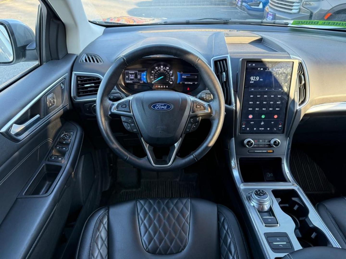 2023 SILVER FORD EDGE TITANIUM TITANIUM (2FMPK4K94PB) with an 2.0L engine, Automatic transmission, located at 929 East 8th Ave, Anchorage, AK, 99501, (907) 274-2277, 61.214783, -149.866074 - Photo#4