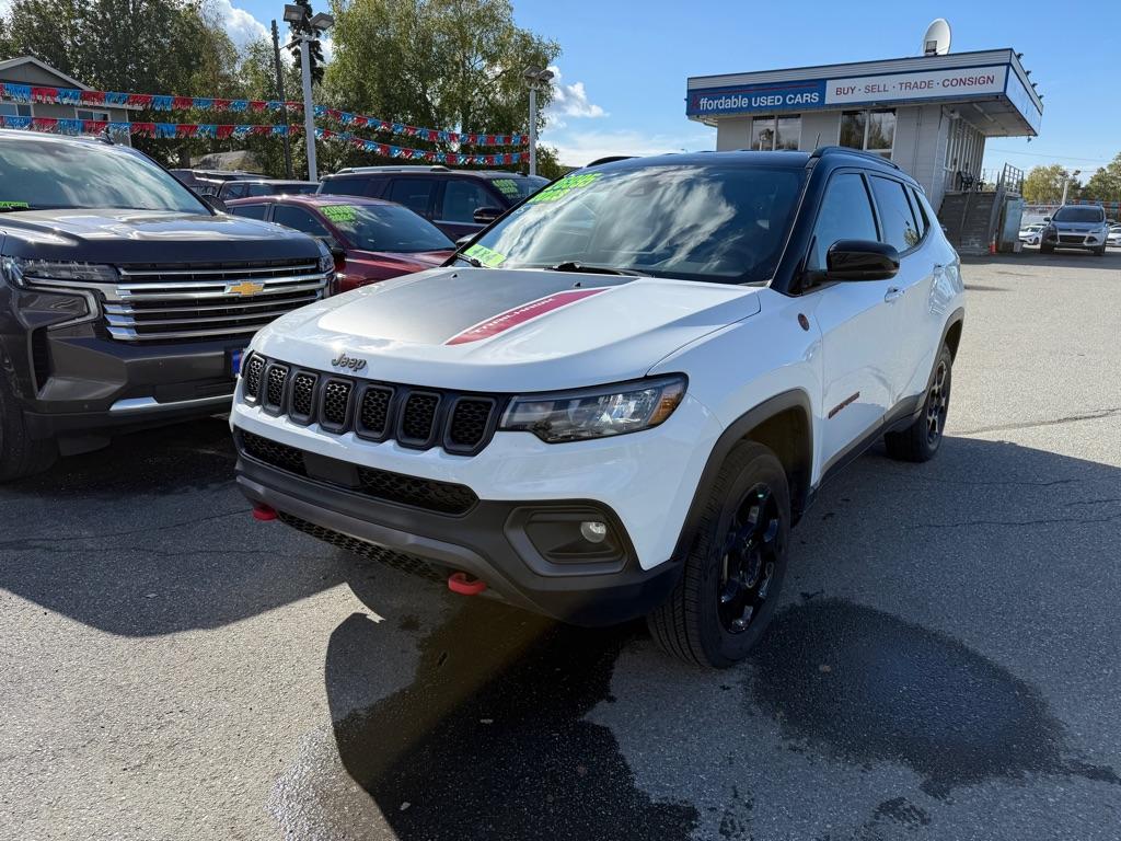 photo of 2023 JEEP COMPASS TRAILHAWK