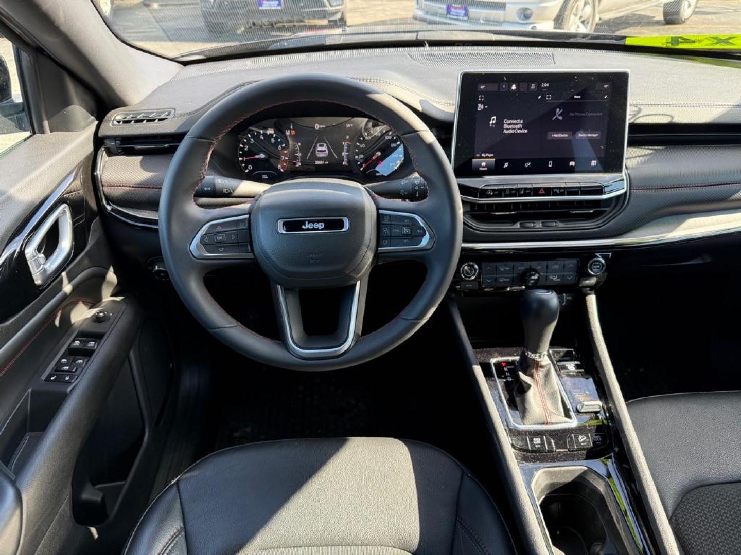 2023 GREY JEEP COMPASS TRAILHAWK (3C4NJDDN4PT) with an 2.0L engine, Automatic transmission, located at 929 East 8th Ave, Anchorage, AK, 99501, (907) 274-2277, 61.214783, -149.866074 - Photo#4