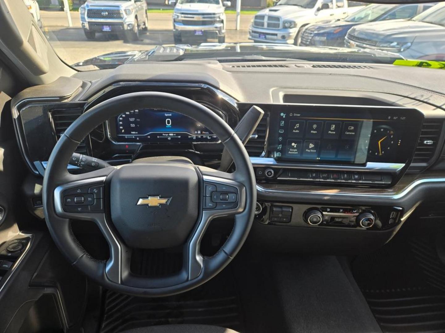 2024 GRAY CHEVROLET SILVERADO 2500 HEAVY DUTY LT (1GC4YNE77RF) with an 6.6L engine, Automatic transmission, located at 929 East 8th Ave, Anchorage, AK, 99501, (907) 274-2277, 61.214783, -149.866074 - Photo#4