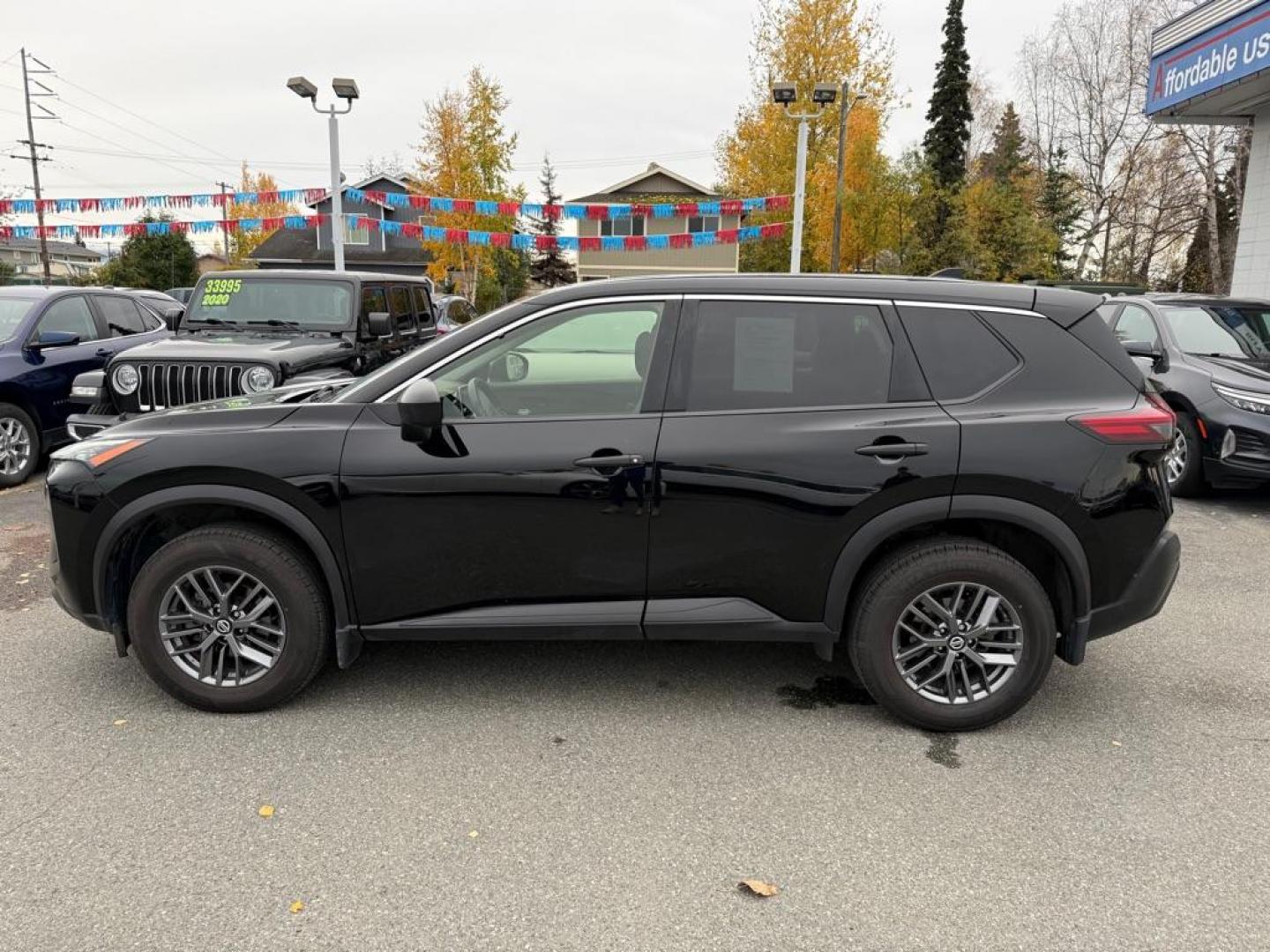 2021 BLACK NISSAN ROGUE S S (JN8AT3AA3MW) with an 2.5L engine, Continuously Variable transmission, located at 929 East 8th Ave, Anchorage, AK, 99501, (907) 274-2277, 61.214783, -149.866074 - Photo#1
