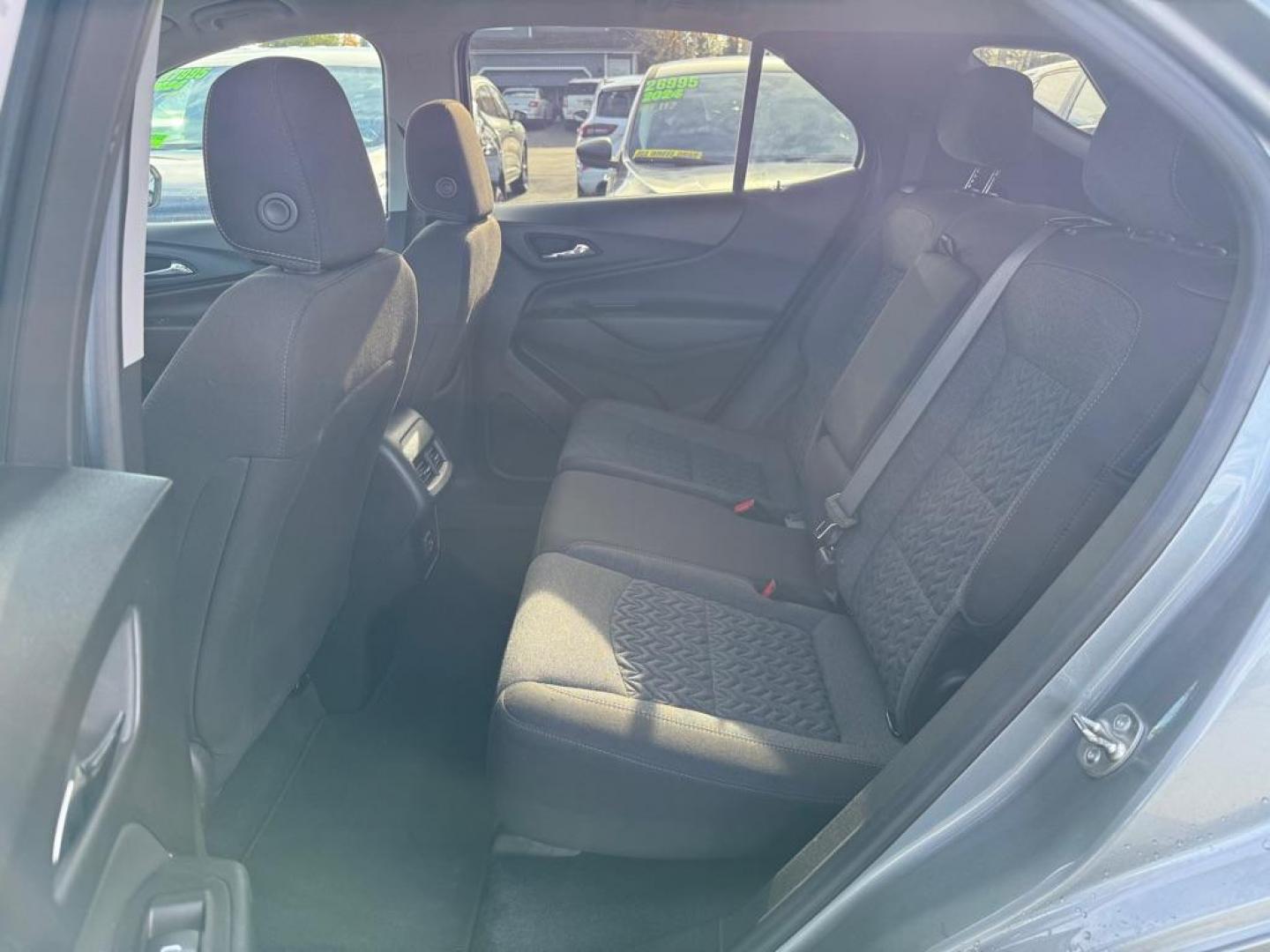 2023 GRAY CHEVROLET EQUINOX LT LT (3GNAXUEG2PS) with an 1.5L engine, Automatic transmission, located at 929 East 8th Ave, Anchorage, AK, 99501, (907) 274-2277, 61.214783, -149.866074 - Photo#3