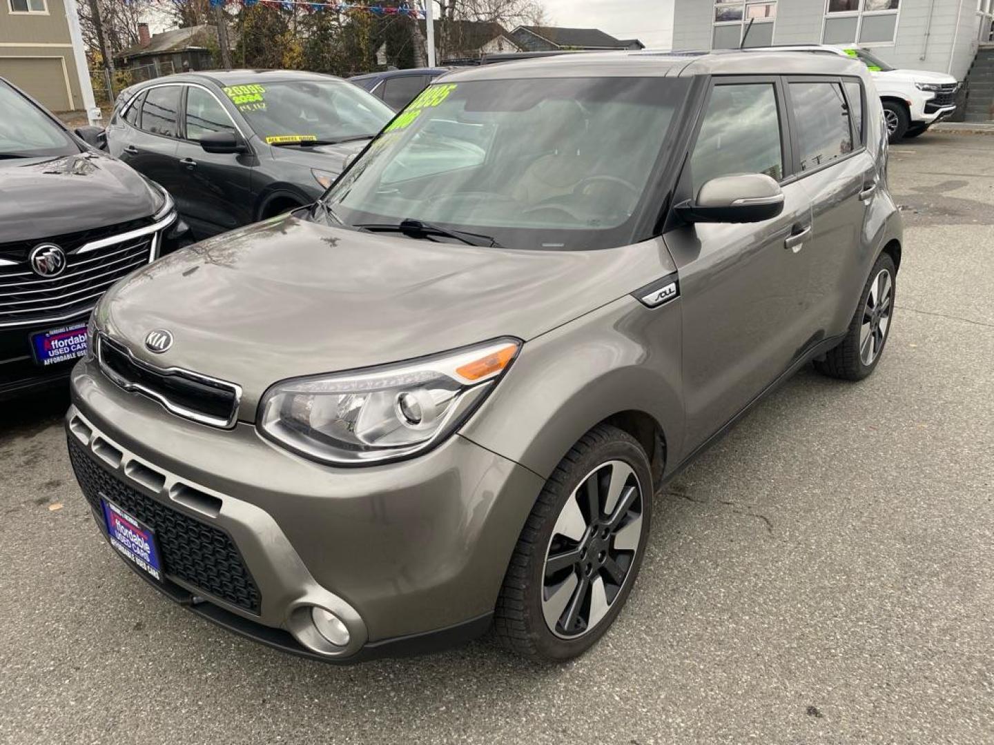 2016 GREY KIA SOUL ! (KNDJX3A56G7) with an 2.0L engine, Automatic transmission, located at 929 East 8th Ave, Anchorage, AK, 99501, (907) 274-2277, 61.214783, -149.866074 - Photo#0