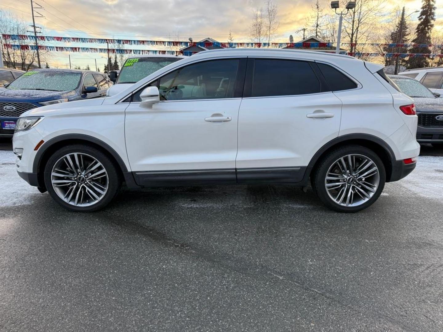 2015 WHITE LINCOLN MKC (5LMTJ2AH6FU) with an 2.3L engine, Automatic transmission, located at 929 East 8th Ave, Anchorage, AK, 99501, (907) 274-2277, 61.214783, -149.866074 - Photo#1