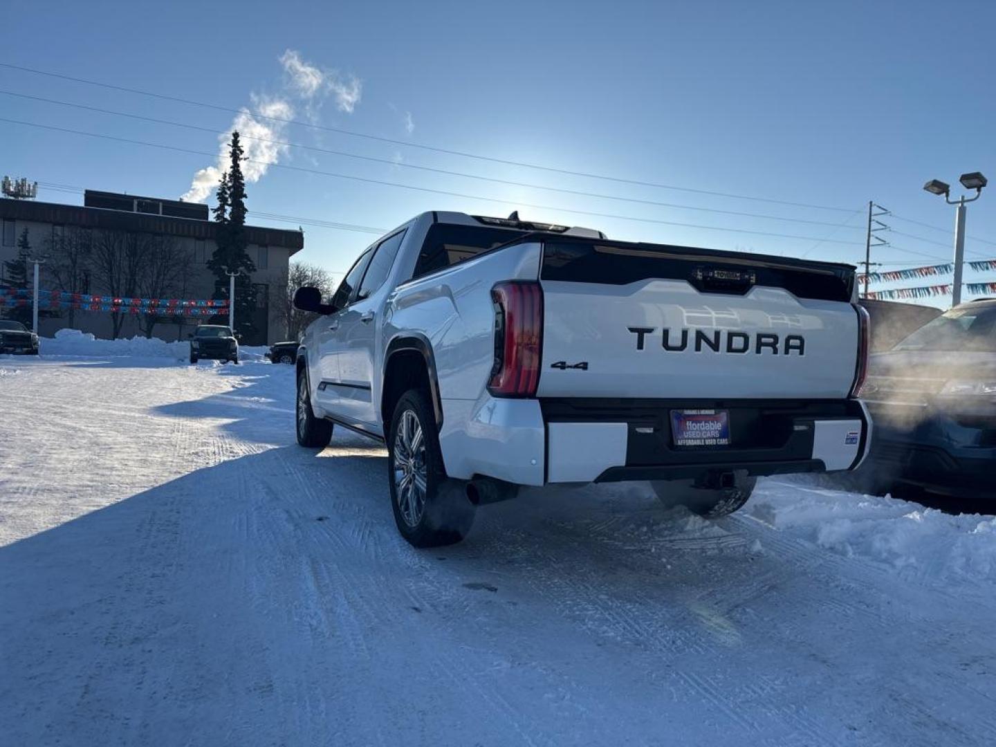 2024 WHITE TOYOTA TUNDRA CREWMAX PLATINUM (5TFNC5DB4RX) with an 3.4L engine, Automatic transmission, located at 929 East 8th Ave, Anchorage, AK, 99501, (907) 274-2277, 61.214783, -149.866074 - Photo#2
