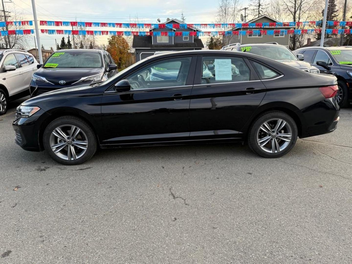 2024 BLACK VOLKSWAGEN JETTA SE SE (3VWEM7BU0RM) with an 1.5L engine, Automatic transmission, located at 929 East 8th Ave, Anchorage, AK, 99501, (907) 274-2277, 61.214783, -149.866074 - Photo#1