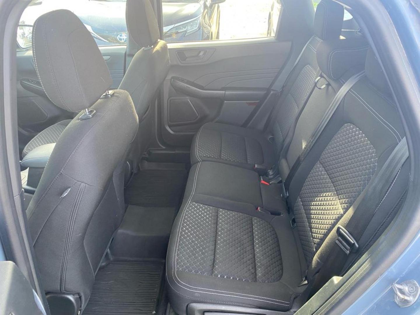 2023 BLUE FORD ESCAPE ACTIVE ACTIVE (1FMCU9GN0PU) with an 1.5L engine, Automatic transmission, located at 929 East 8th Ave, Anchorage, AK, 99501, (907) 274-2277, 61.214783, -149.866074 - Photo#3