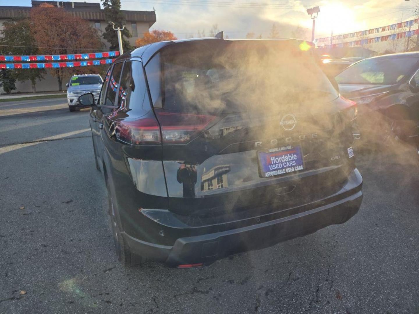 2024 BLACK NISSAN ROGUE S S (5N1BT3AB5RC) with an 1.5L engine, Continuously Variable transmission, located at 929 East 8th Ave, Anchorage, AK, 99501, (907) 274-2277, 61.214783, -149.866074 - Photo#2