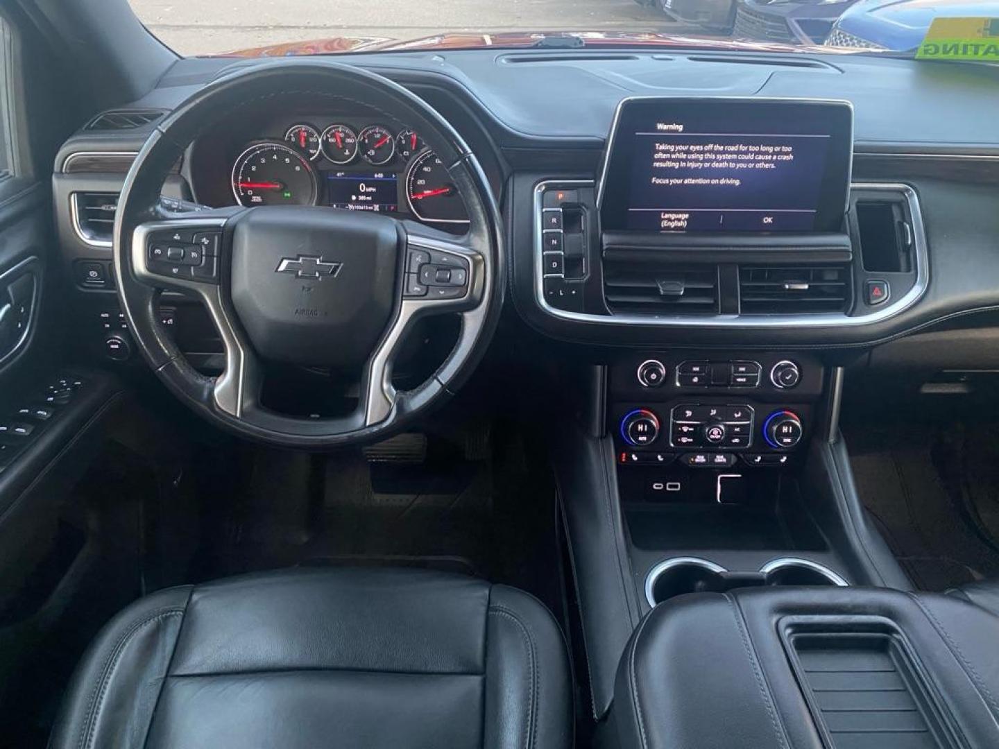 2021 MAROON CHEVROLET SUBURBAN 1500 Z71 (1GNSKDKD7MR) with an 5.3L engine, Automatic transmission, located at 929 East 8th Ave, Anchorage, AK, 99501, (907) 274-2277, 61.214783, -149.866074 - Photo#4