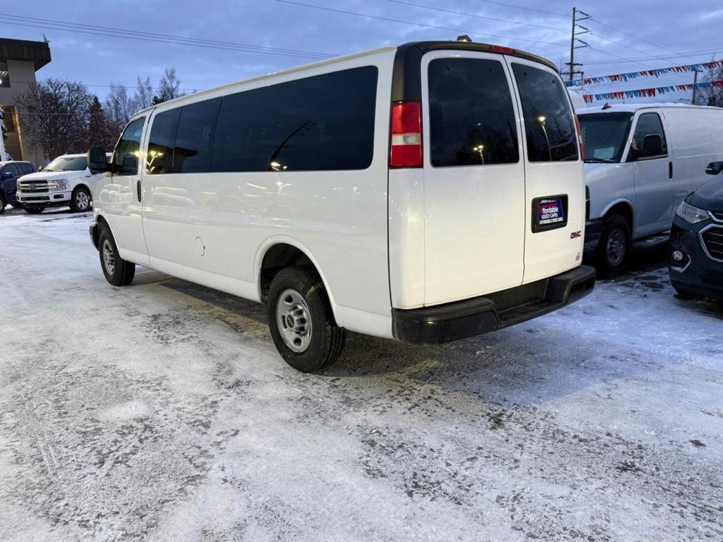 2014 WHITE GMC SAVANA G3500 LS (1GJZ7ZFA3E1) with an 4.8L engine, Automatic transmission, located at 929 East 8th Ave, Anchorage, AK, 99501, (907) 274-2277, 61.214783, -149.866074 - Photo#2